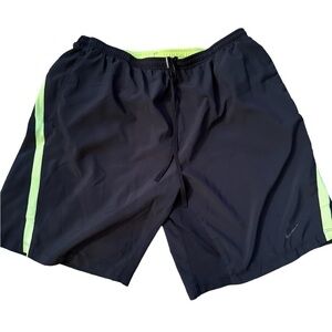 Nike man light weight running short size XL used good condition
